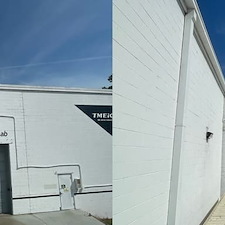 Massive-170000-Sq-Ft-Commercial-Building-Cleaned-in-Salem-VA-by-Gunk-B-Gone-Pro-Wash 8
